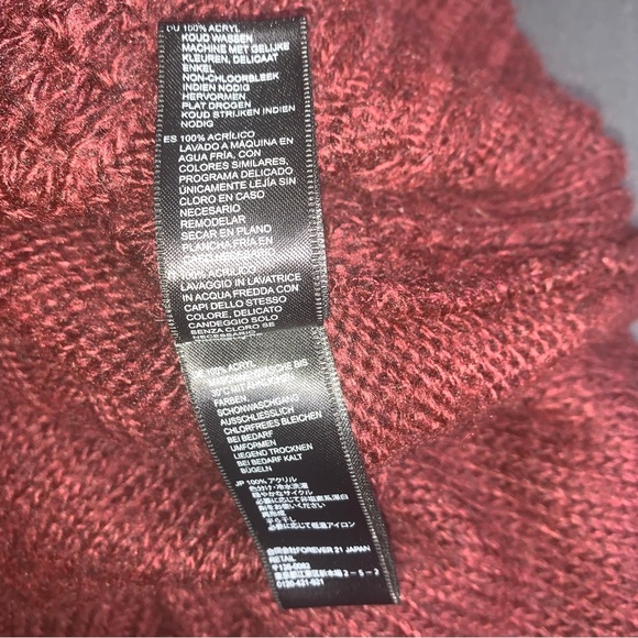 Forever 21 Womens Size S Cable Knit Sweater Cowl Neck Short Sleeve Burgundy - Picture 9 of 11